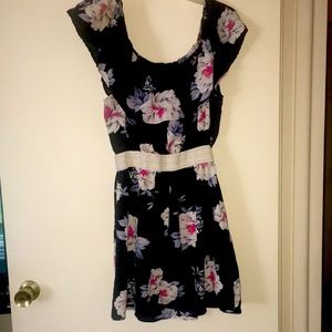 Dress size X-L very cute